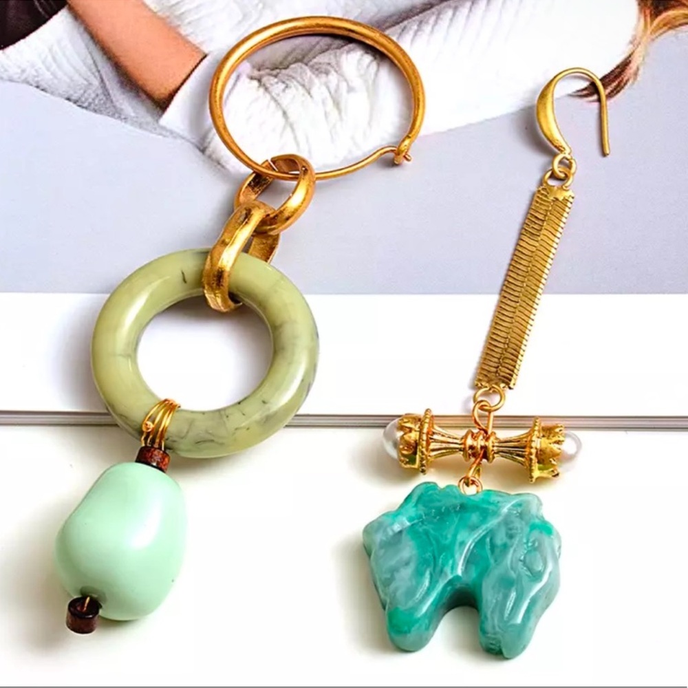 NEW Zara Turquoise Gold Snake  is matched Earrings